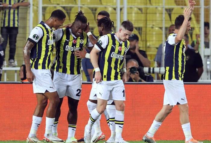 CHUTOGEL : Fenerbahce vs [lawan]: Prediksi pertandingan dan statistik tim